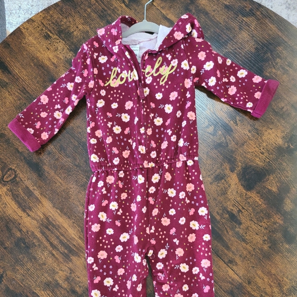 Carter's one piece size 24 months